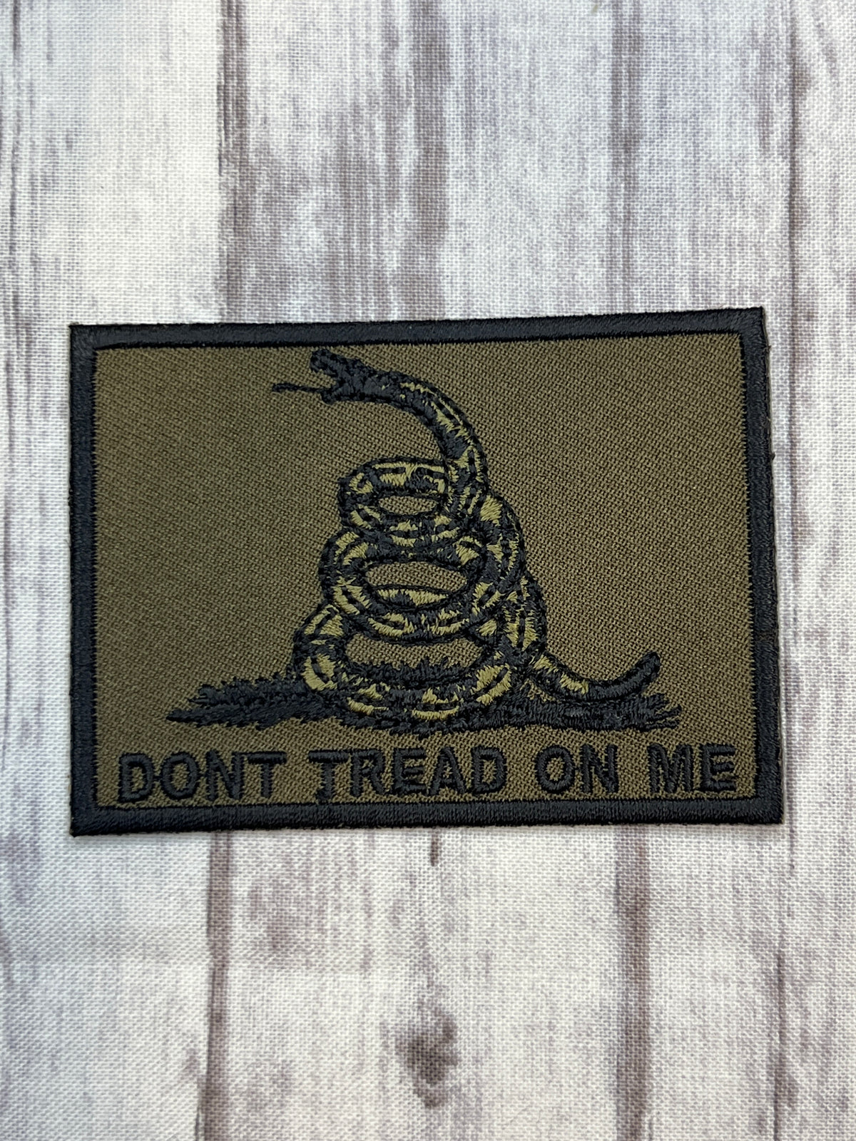 Don’t tread on me army green iron on patch